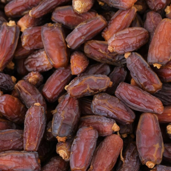 organic pitted dates