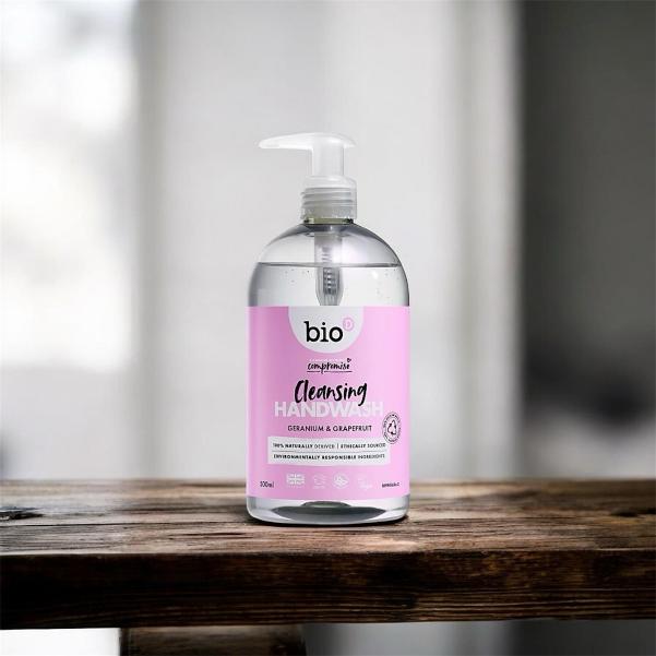 bio d handwash plum & mulberry (copy)